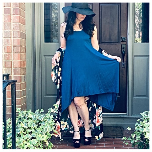 Asymmetrical tank dress - Picture 4 of 7